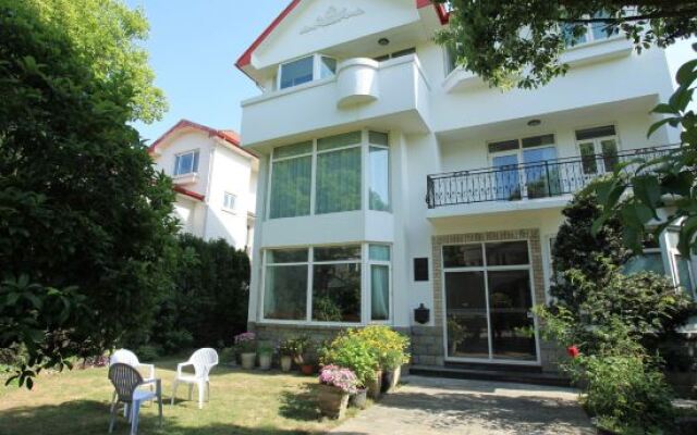 Tango Villa