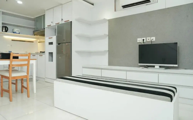 Relax 1BR Apartment at Menteng Square