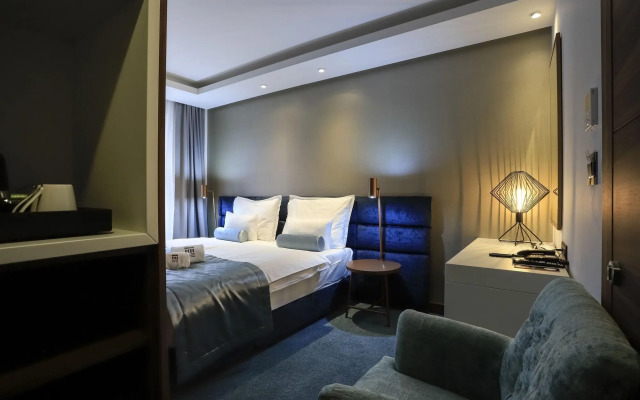 Time Boutique Hotel