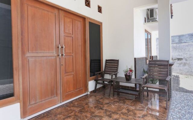 Oyo 1680 Dahlia Guesthouse