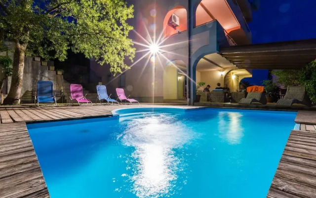 Apartments Rino