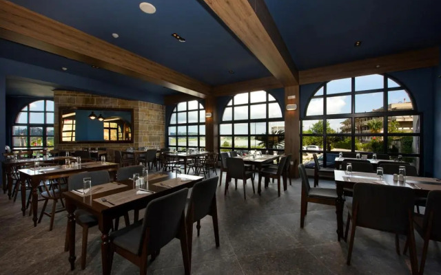 The Royal Grand Hotel