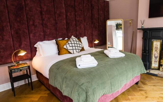 Dragon Villas - Luxury Studios & Apartments