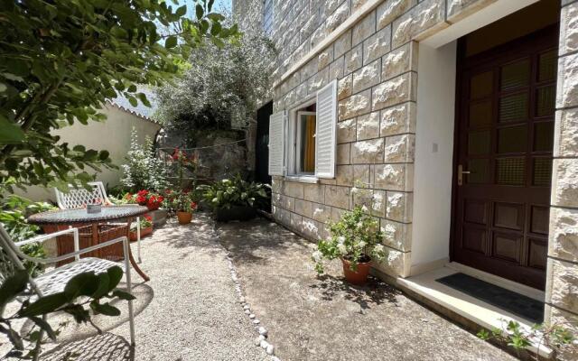 Apartments More & Ja - Superior One Bedroom Apartment With Terrace and Sea View