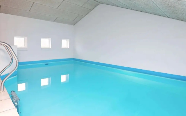 8 Person Holiday Home in Blavand