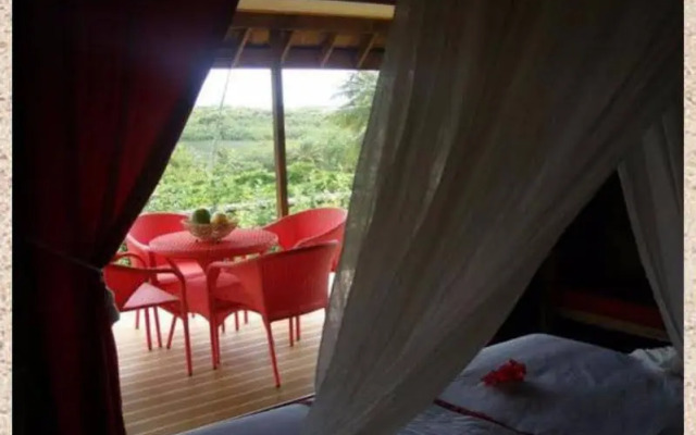 La Perruche Rouge Guest House