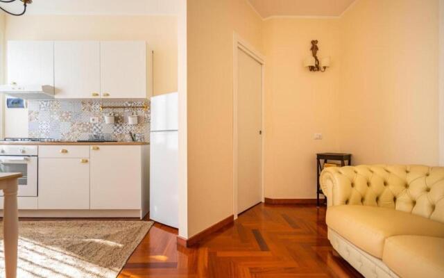 Romantic Apartment With Hot Tub