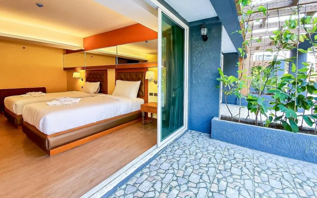 Golden Sea Hua Hin