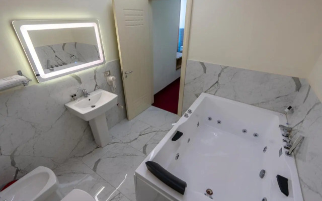 Hotel Emigranti 2