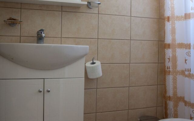 Cavo Petra Hotel