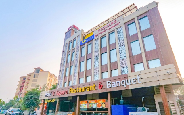 Fabhotel V Square