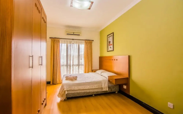 Marina Travellers Suite Marina Court