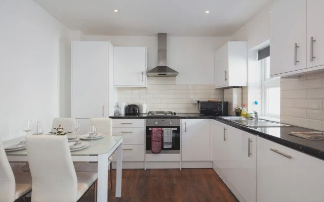 The City London Apartments