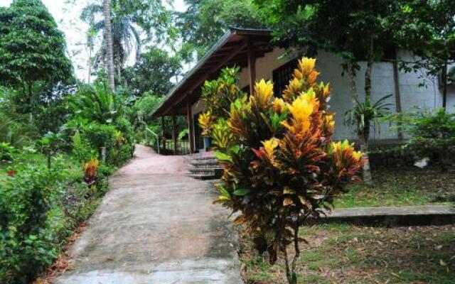 Terra Luna Lodge