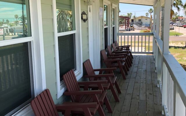 Renn House - Three Bedroom Bungalow