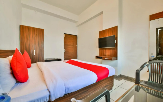Oyo 71845 Keshar Residency