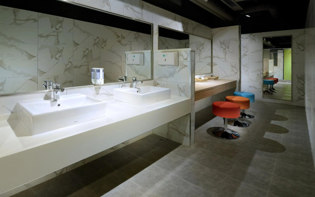 Park City Inn & Hostel - Yonghe Taipei