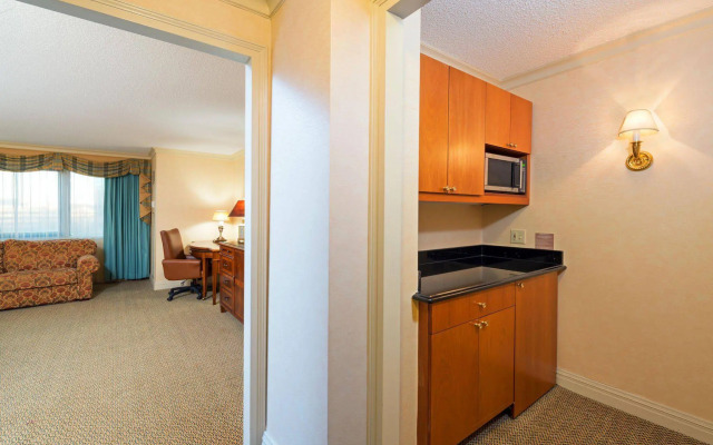 Hilton Short Hills