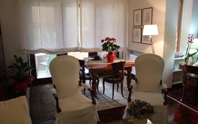 La Tuia E Il Tasso Bed  Breakfast