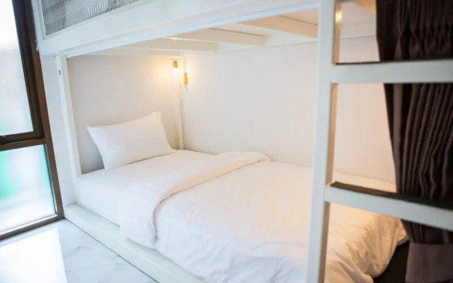 Rich8 Hostel