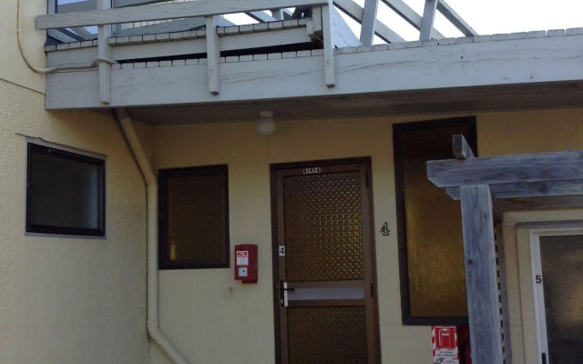 Seaview Motel
