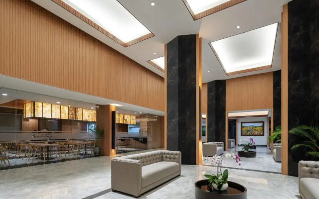 Hotel Santika Blitar