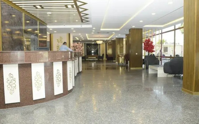 Yeni̇ Sevcan Hotel