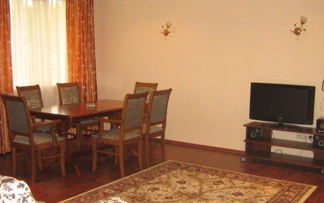 Отель Парус