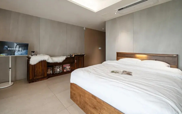 Goseong Gyeoulbada Ocean View Pension