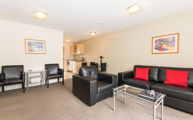 Tussock Peak Motor Lodge