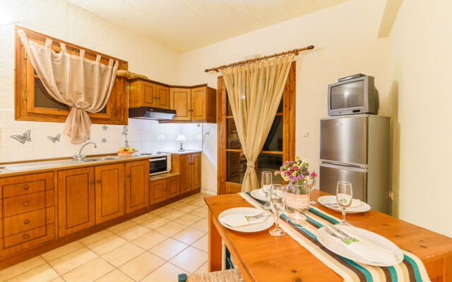 Grekis hotel & Apartments