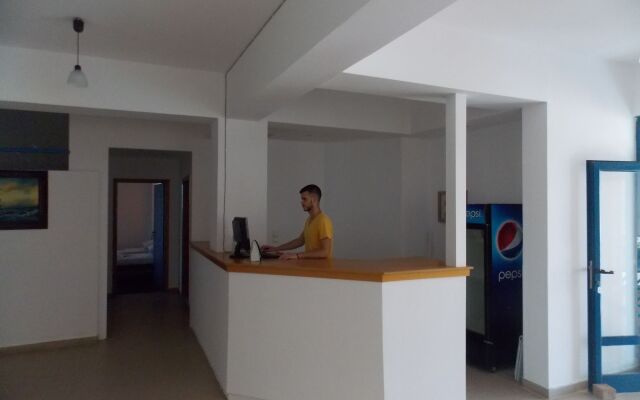 Hotel Infinity