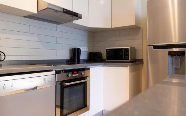 Beach Front And Beautiful 2 Bedroom Suite 21