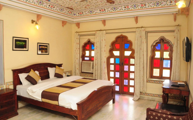 Hotel Sajjan Niwas – Guest Rooms – Jaipur