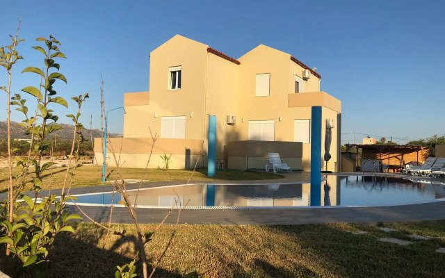 Elenis Dreams Apartments