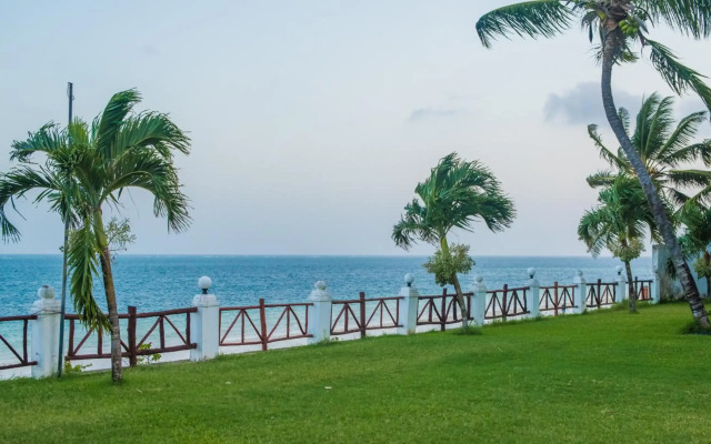 Nyali Beach Holiday Resort