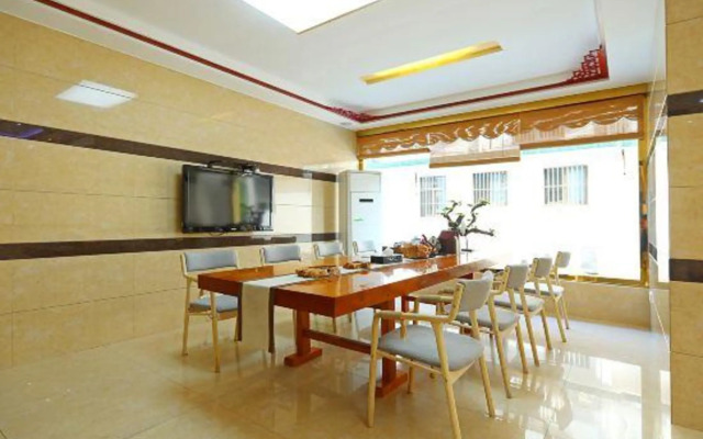 Jiuhuashan Hongtai Hotel