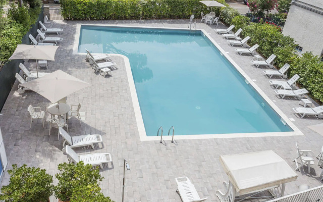 Hotel Dafne