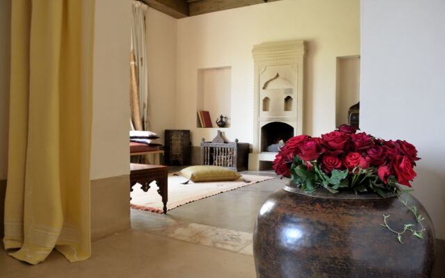 Ksar Char-Bagh