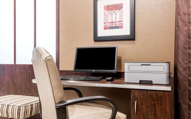 Microtel Inn & Suites by Wyndham Macon