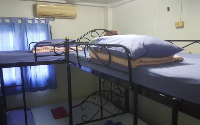OYO 1052 Nonni Guesthouse - Hostel