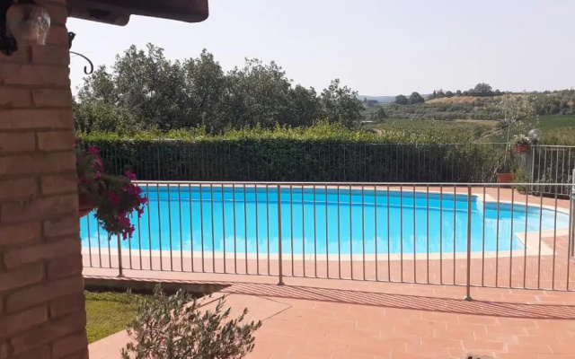 Agriturismo Il Pino - Tuscany Italy - Apartment Cipresso