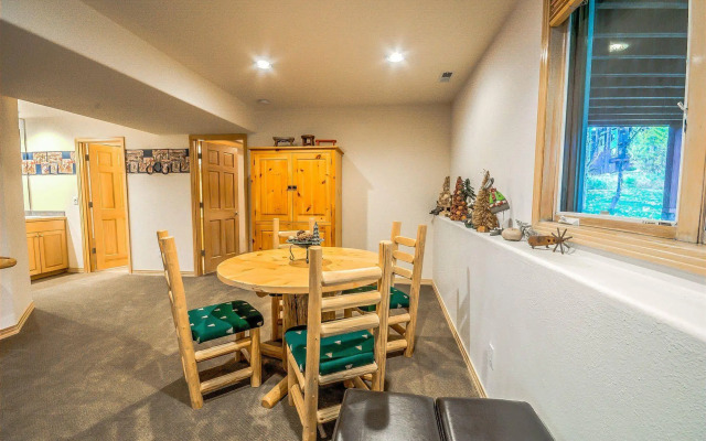 Cascades at Eagleridge by Retreatia