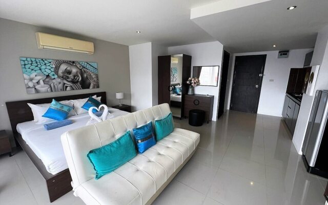 Ocean View Treasure by Lofty