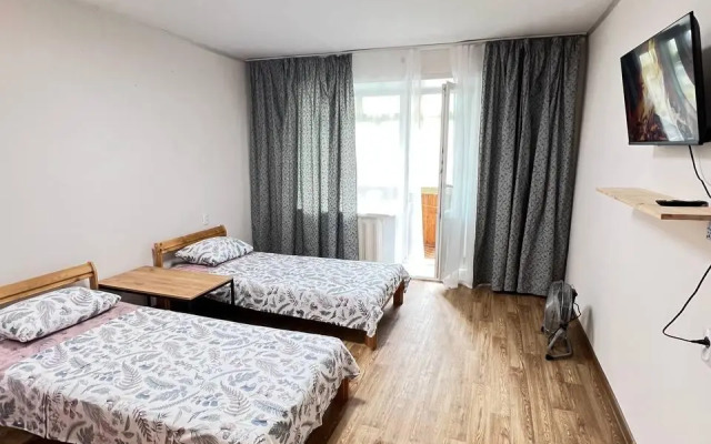 Апартаменты на улице Паровозников 32