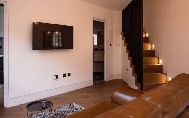 Stunning 2 Bedroom Flat in Farringdon