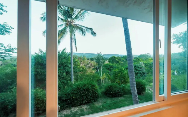 Commune18 Resorts