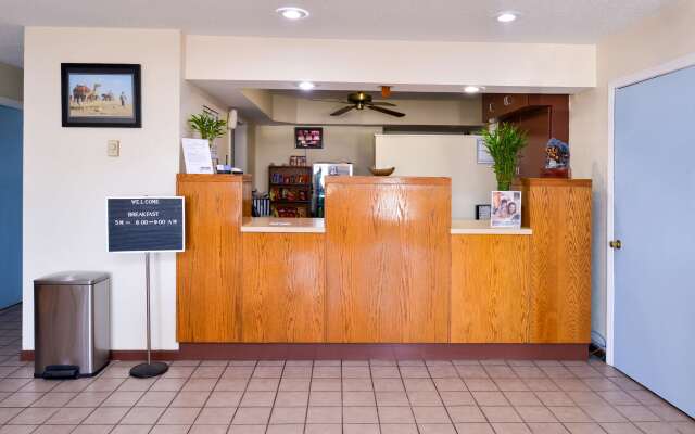 Americas Best Value Inn Sullivan