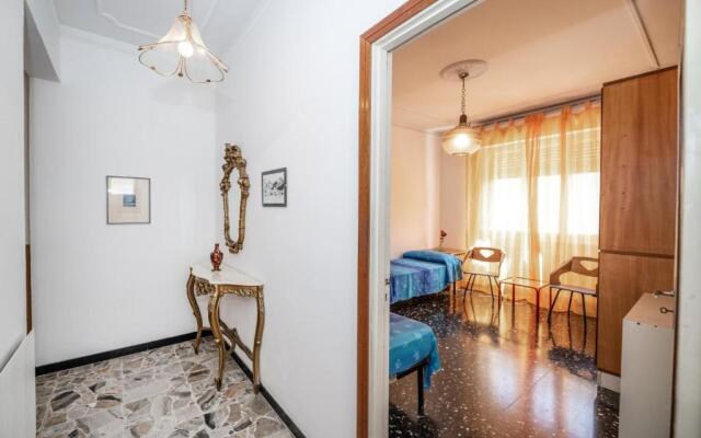 Civico 57 a 100 metri dal mare