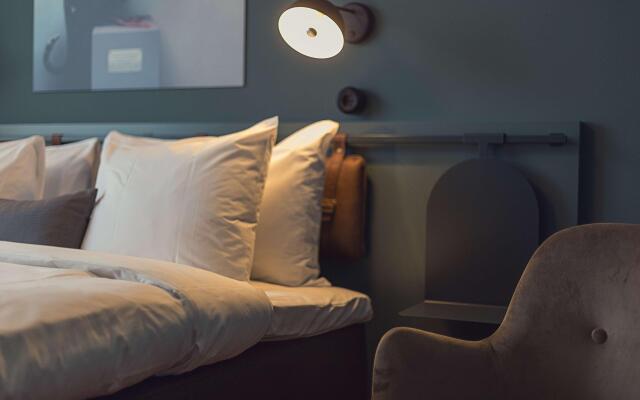 Best Western Plus Fort Worth Forest Hill Inn & Suites